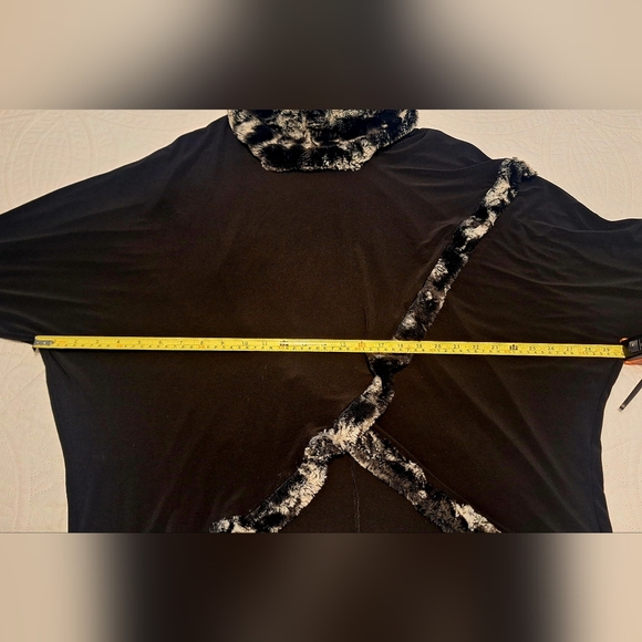 LAST Chance Joseph Ribkoff Black and Gray Faux Fur Trim Top - Picture 12 of 15